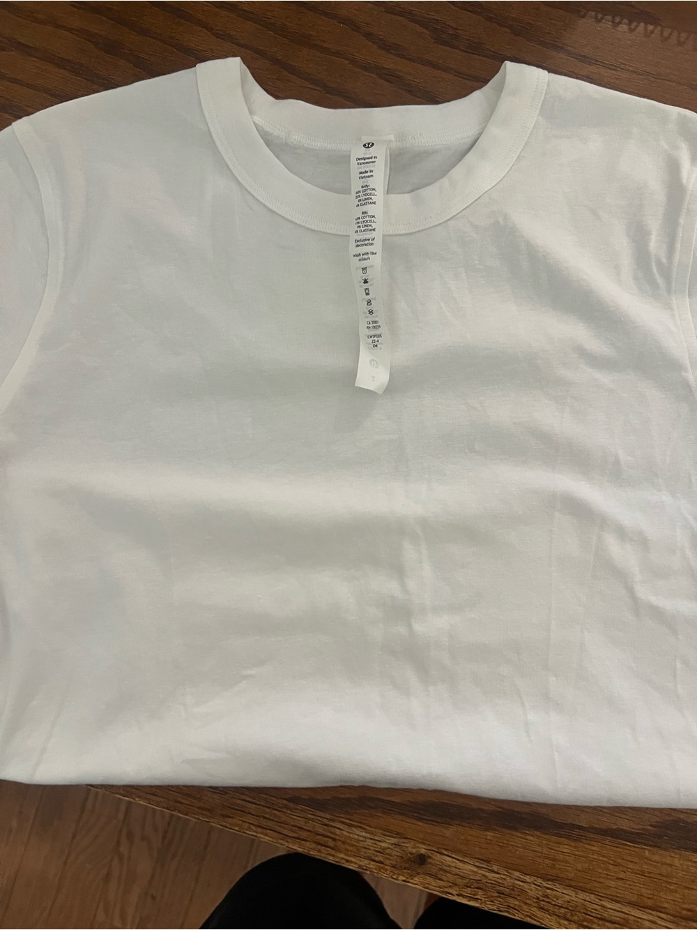 Lululemon classic white t shirt